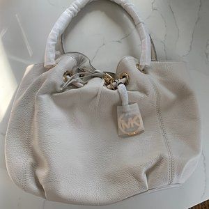 Michael Kors Ring Handle Leather Vanilla Tote